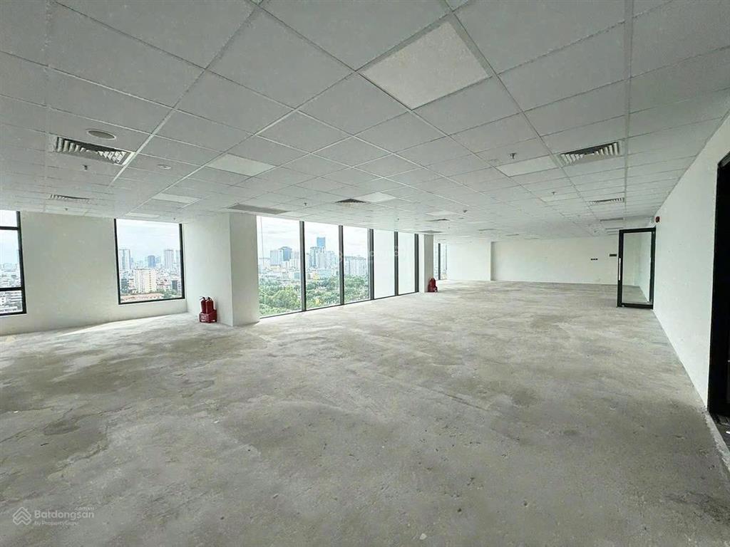 Cho thuê sàn văn phòng chuyên nghiệp hạng a lê đức thọ, mỹ đình, dt 240m2 giá chỉ 265k/m2/th xịn xò