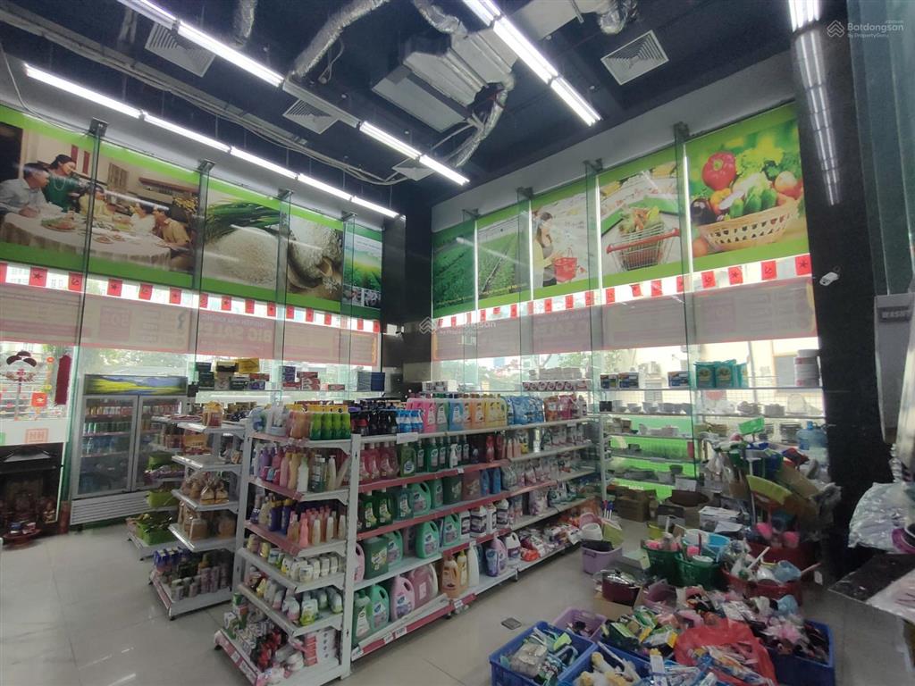 Cho thuê mbkd tầng 1 golden palace mễ trì 325m² | phù hợp siêu thị, nhà hàng chay | giá 130 triệu
