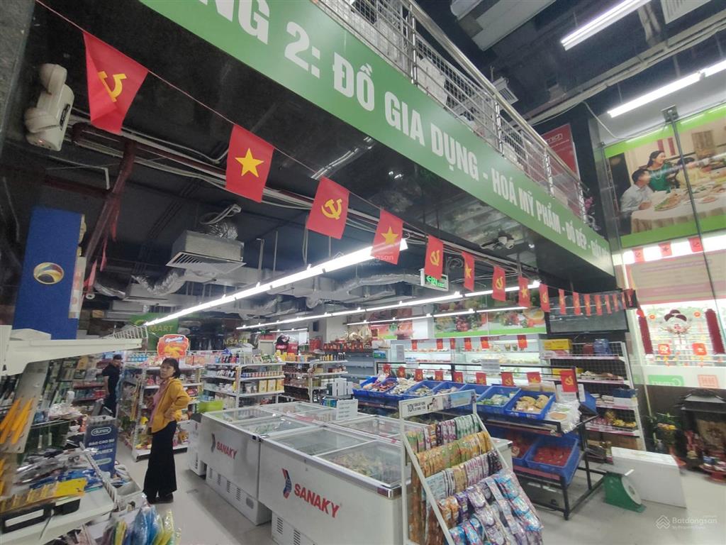 Cho thuê mbkd tầng 1 golden palace mễ trì 325m² | phù hợp siêu thị, nhà hàng chay | giá 130 triệu