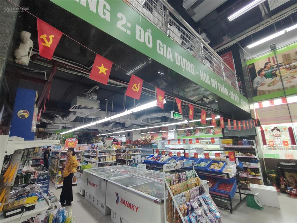 Cho thuê mbkd tầng 1 golden palace mễ trì 325m² | phù hợp siêu thị, nhà hàng chay | giá 130 triệu