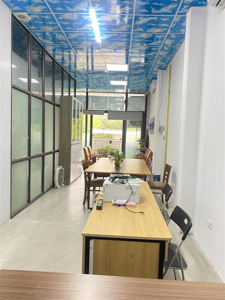 Cho thuê văn phòng hàm nghi mỹ đình dt 70m² giá rẻ chỉ từ 10 triệu, văn phòng đẹp, vào làm ngay