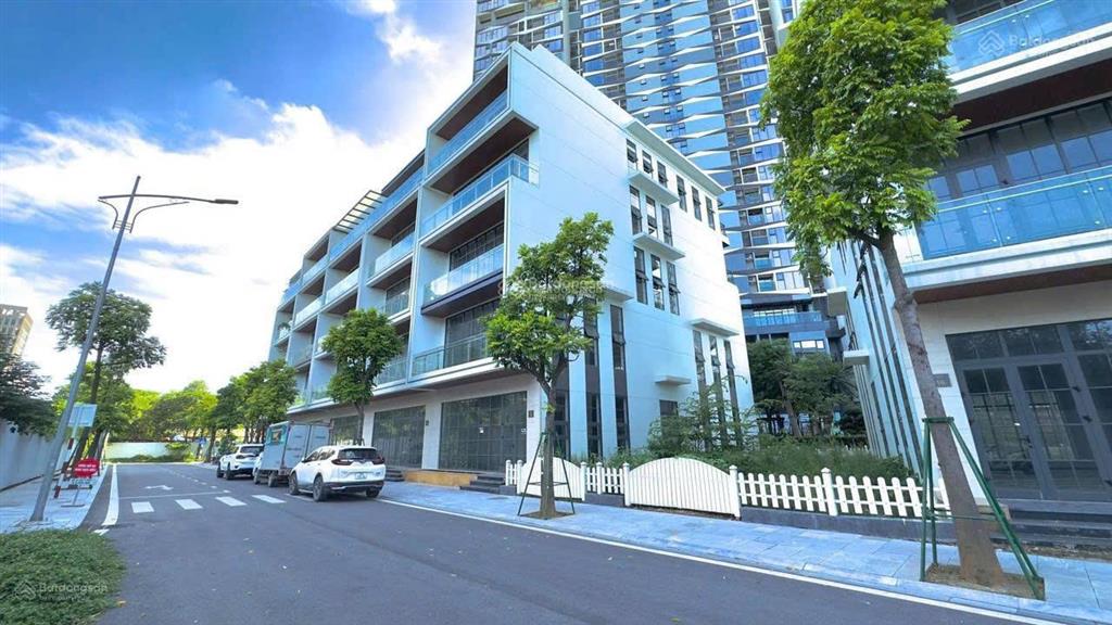 Cho thuê shophouse lê quang đạo mỹ đình 160m2 xây dựng, 5 tầng nổi giá 130tr có thương lượng