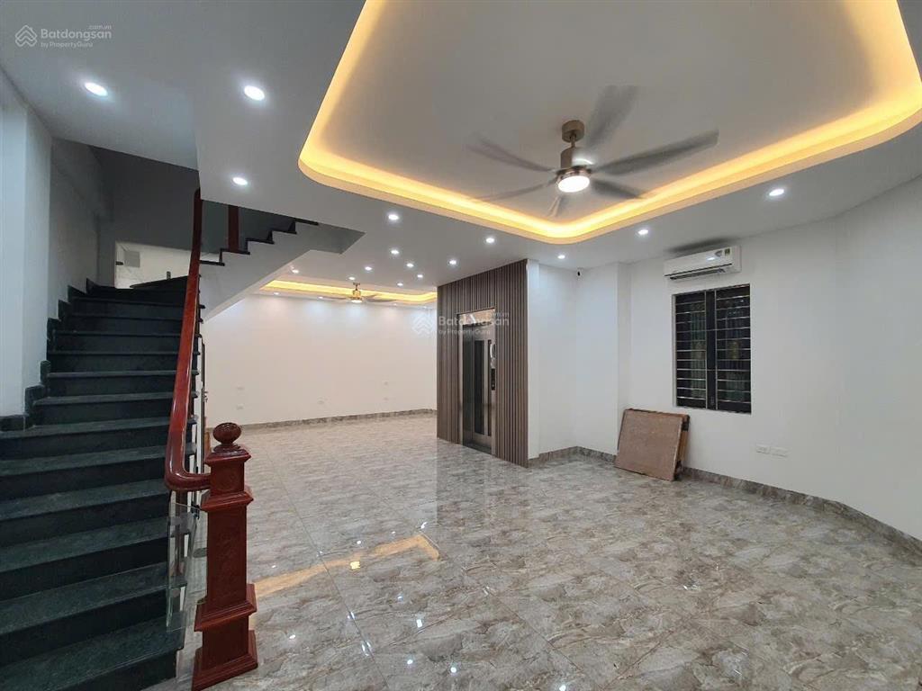 Cho thuê nguyên căn bt liền kề hàm nghi, mỹ đình dt 60m2 x 4 tầng đồ cơ bản thang máy giá 40tr