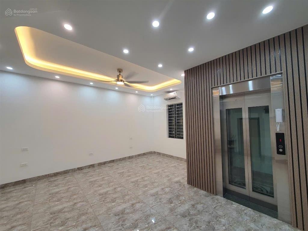 Cho thuê nguyên căn bt liền kề hàm nghi, mỹ đình dt 60m2 x 4 tầng đồ cơ bản thang máy giá 40tr