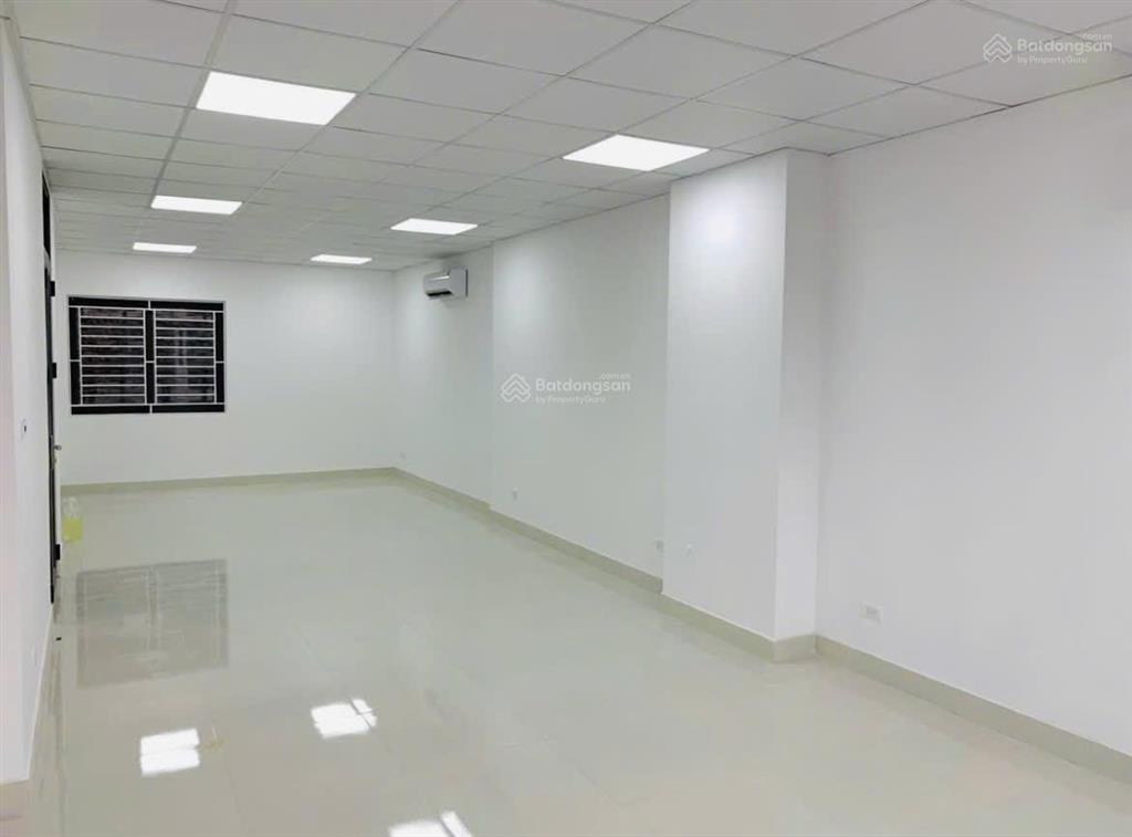Cho thuê văn phòng hàm nghi mỹ đình | 120m | đẹp long lanh | thang máy ô tô đỗ cửa giá 15tr