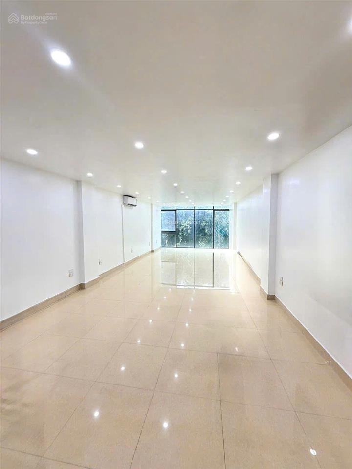 Cho thuê văn phòng hàm nghi mỹ đình | 120m | đẹp long lanh | thang máy ô tô đỗ cửa giá 15tr