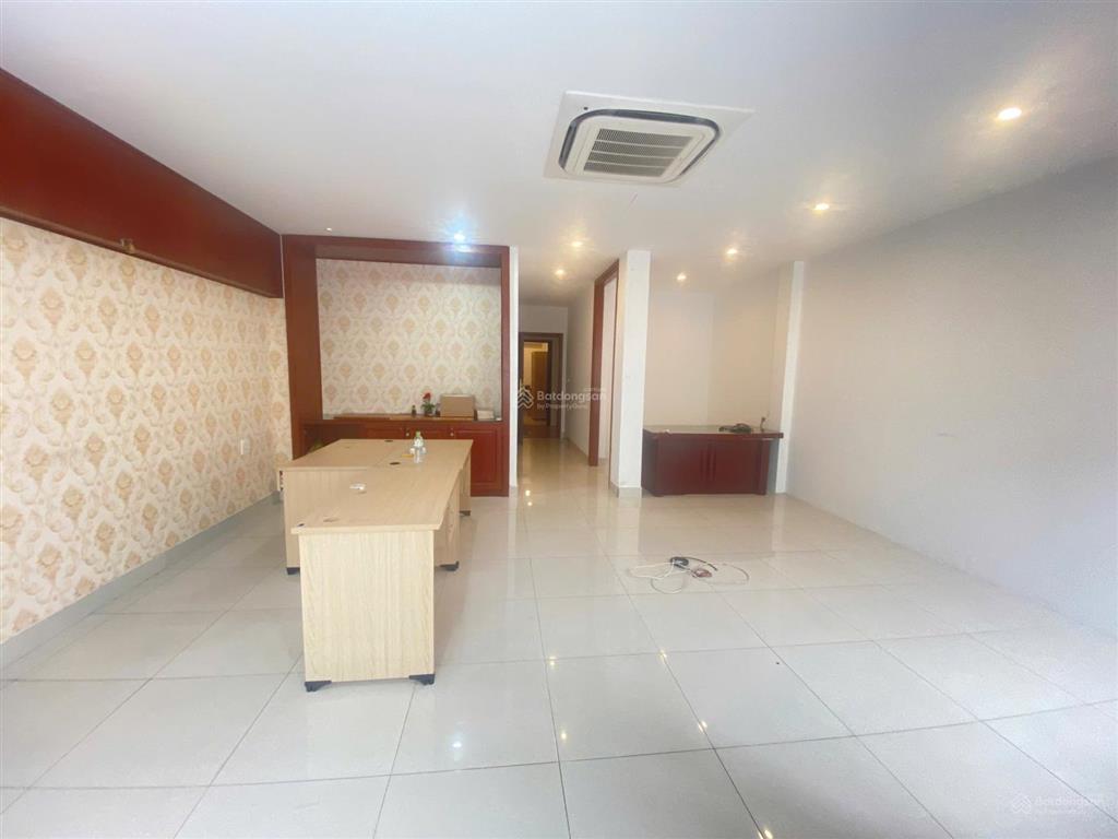 Cho thuê văn phòng hàm nghi từ liêm lô góc dt 65m thông sàn siêu đẹp mt 30m giá 20tr