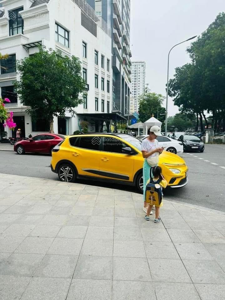Cho thuê mbkd lô góc hàm nghi từ liêm diện tích 93m2 x 5 tầng siêu đẹp giá 60tr/tháng cho nhà hàng
