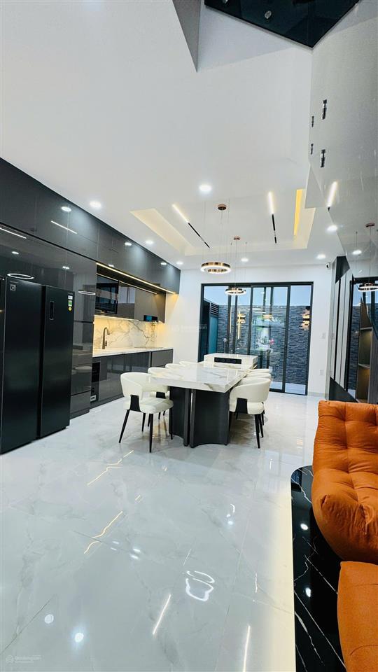 Bán nhà phố hiện đại  mỹ gia gói 7