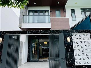 Bán nhà phố hiện đại  mỹ gia gói 7