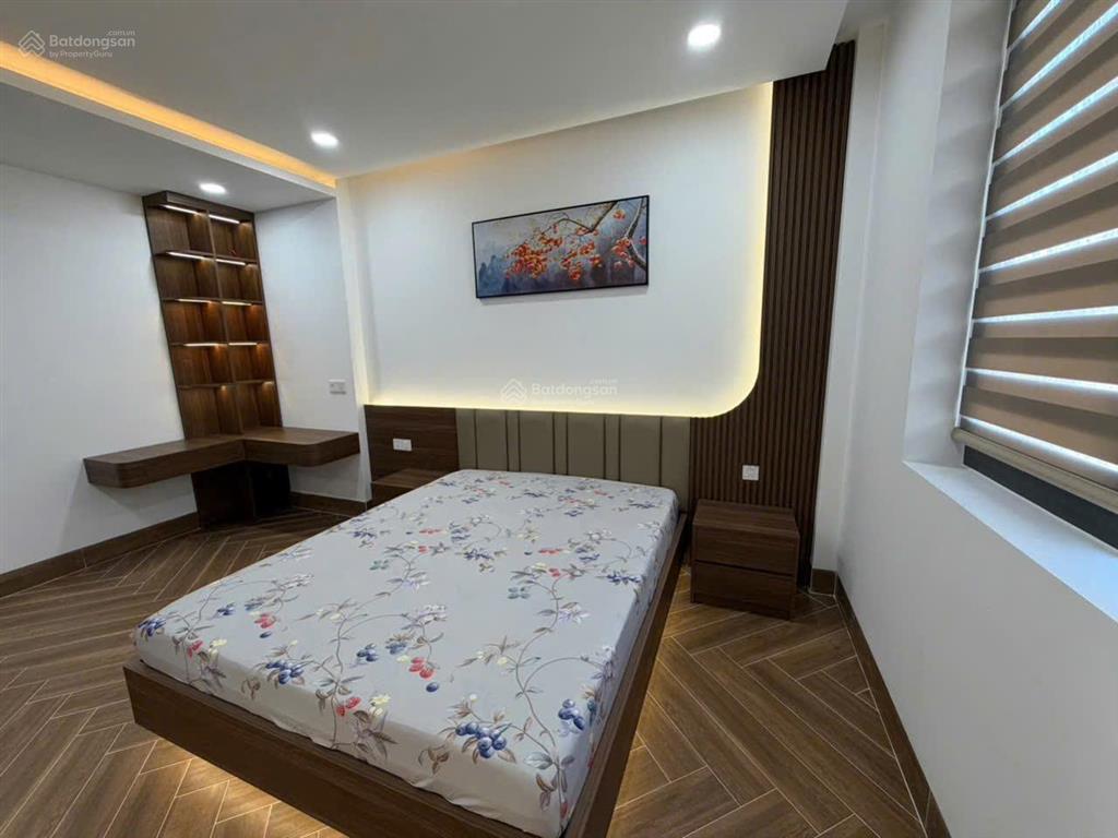 Nhà mới có thang máy
gói 5 mỹ gia, nha trang.