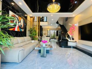 Bán nhà full nội thất  view hồ bơi   công viên lớn gói 8, kđt mỹ gia