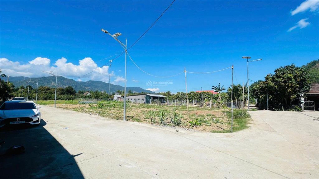 Bán đất thổ cư ven nha trang, sổ sẵn, hướng đông nam chỉ 1tỷ130