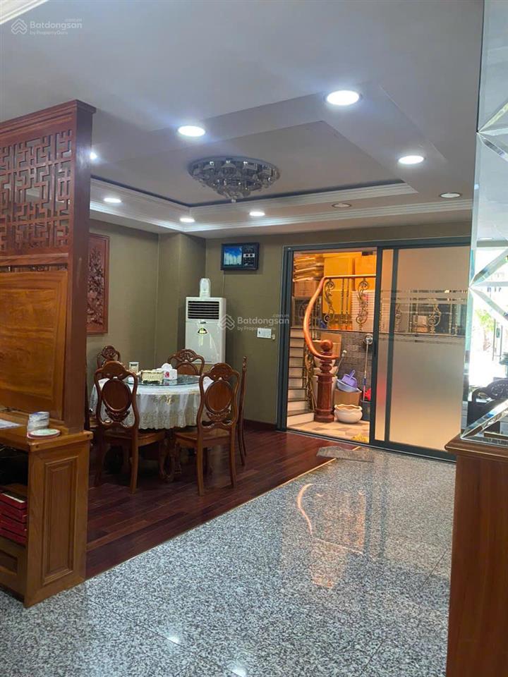 Bán nhà riêng bình hưng, bình chánh đất 200m², sàn 326m², pháp lý rõ ràng