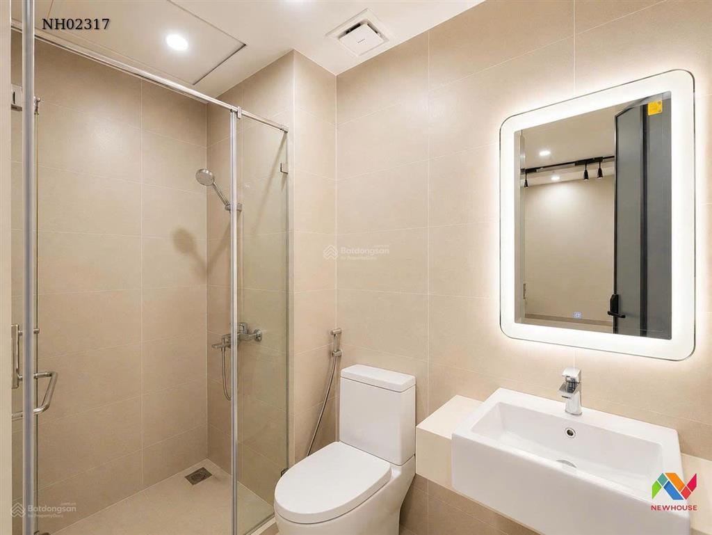 Cho thuê ở q7 boulevard, 57m2, 2pn 1wc, nhà trống, giá 9 triệu/tháng