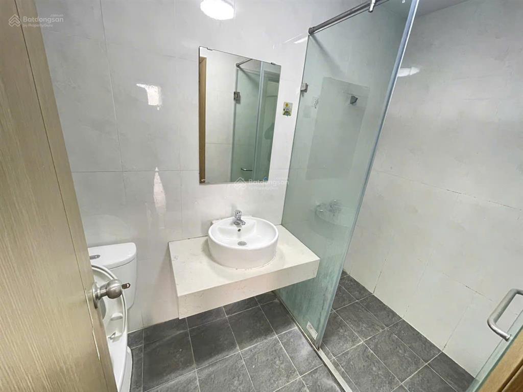 Cho thuê căn hộ 3 ngủ 2wc đầy đủ đồ, 14tr ở ngay được