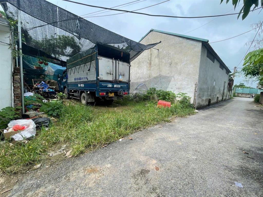 Cắt lỗ mảnh đất tại xóm an phú, chúc sơn 66m2 3 tỷ, hỗ trợ vay