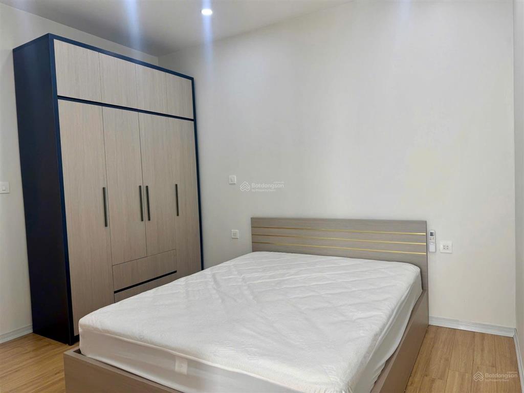 Chính chủ em cần bán căn hộ b10 62m2 2n1wc thiên niên kỷ giá 5 tỷ