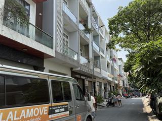 Bán nhà ngay mặt tiền đường số bông sao, quận 8, 82.5m2, ngang 5m, 3pn, không quy hoạch, chỉ 6.7 tỷ