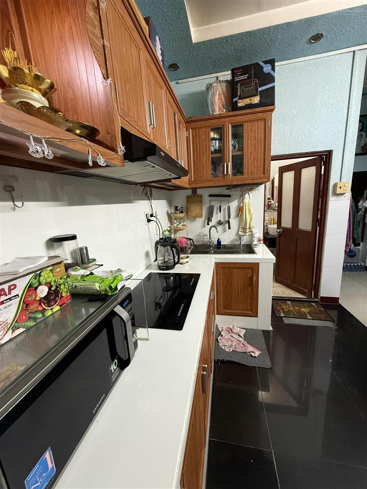 Bán nhà ngay mặt tiền đường số bông sao, quận 8, 82.5m2, ngang 5m, 3pn, không quy hoạch, chỉ 6.7 tỷ