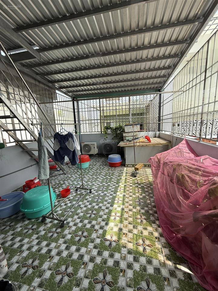 Bán nhà mặt tiền đường số, bình phú, quận 6, ngay mega market, 69m2(4x17.5m) 4 tầng, sân thượng đẹp