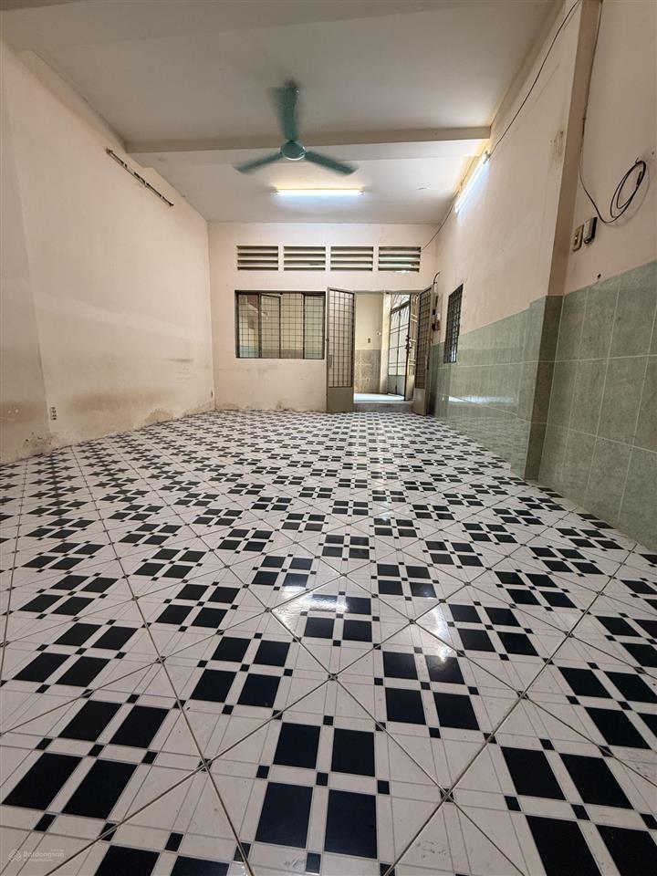 Bán nhà hẻm ô tô, trần phú, ngay nguyễn trãi quận 5, 62m2, ko quy hoạch, ko lộ giới, nhỉnh 7t