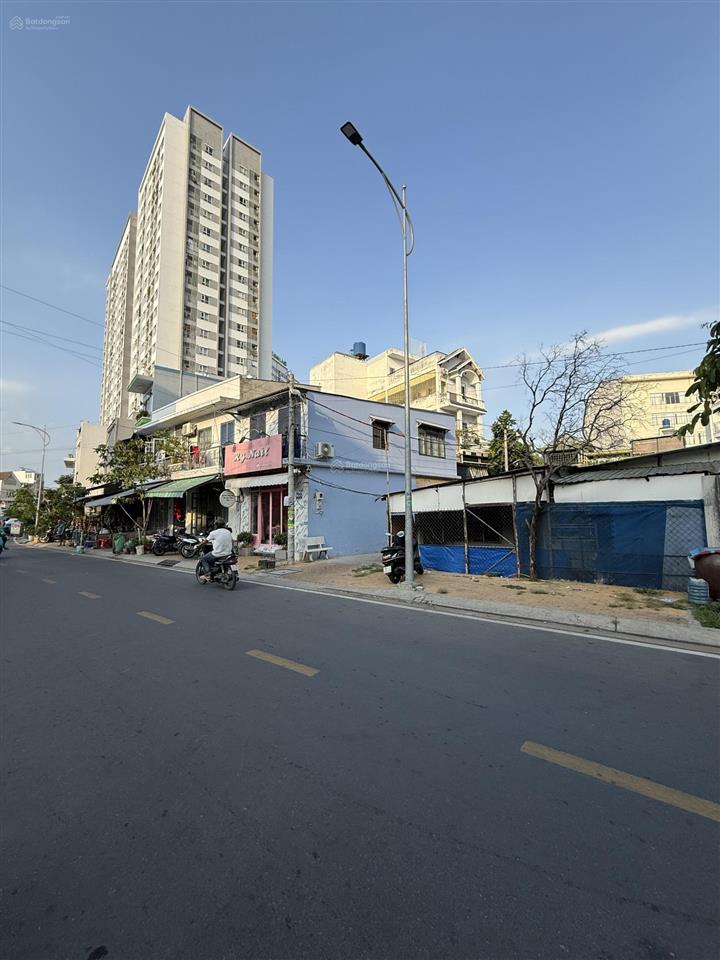 Mặt tiền rạch bà tiếngy tế kỹ thuật cao, tên lửa aeon mall bình tân, 260,6m ngang 8.4m, kinh doanh