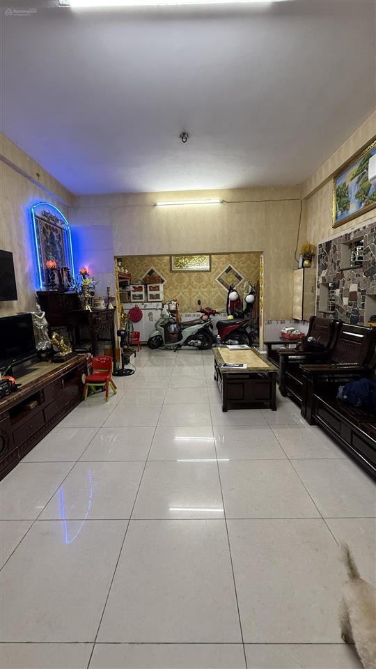 Bán nhà đường bến vân đồn quận 4, 87,5m2, ngang 7.5m cực kỳ đẹp, hẻm 3m sát mặt tiền, chỉ 8 tỷ tl