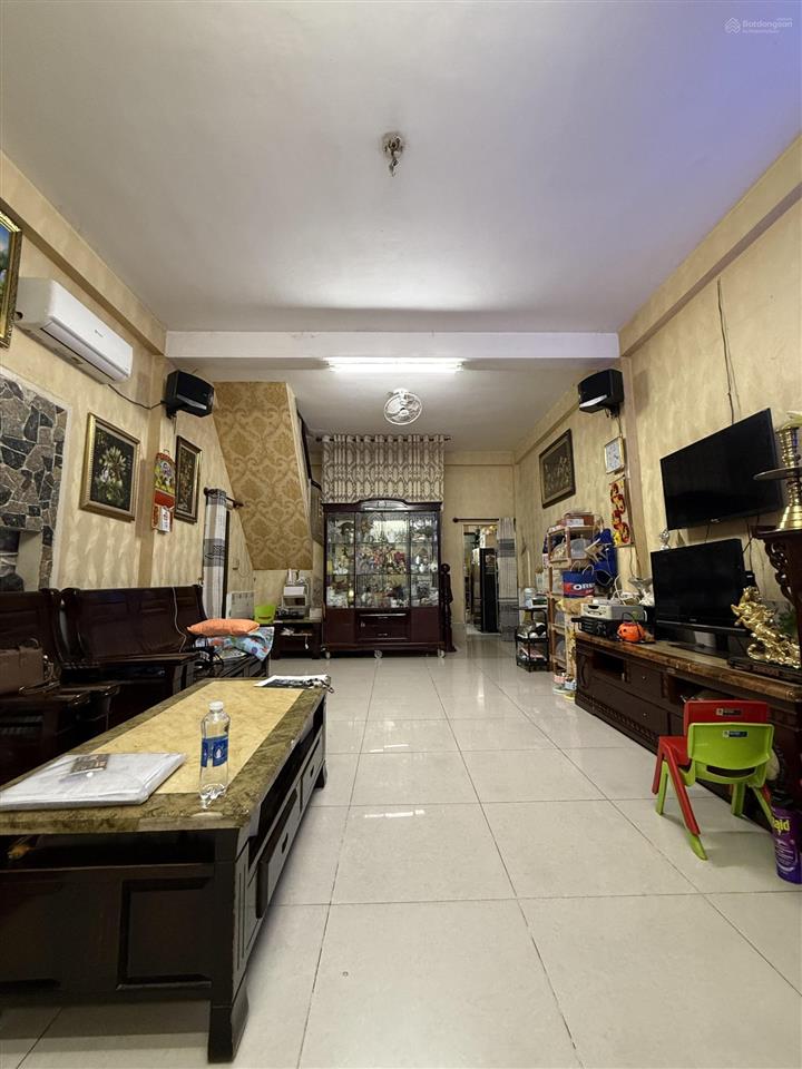 Bán nhà đường bến vân đồn quận 4, 87,5m2, ngang 7.5m cực kỳ đẹp, hẻm 3m sát mặt tiền, chỉ 8 tỷ tl