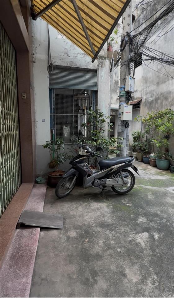 Bán nhà đường 3/2, lý thái tổ quận 10, ngay vạn hạnh mall, 43.5m2 4 tầng, sân thượng, nhỉnh 6t
