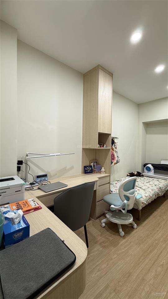 Bán nhà hẻm xe tải 10m, đoàn văn bơ  vĩnh khánh, q4, 66m2, 4 tầng, sân thượng, ko lg, tặng full nt