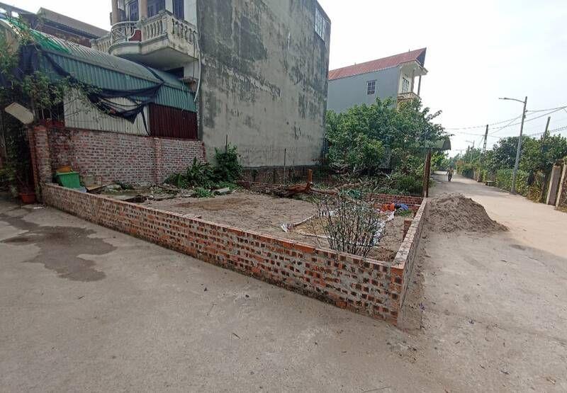 Bán gấp 116m2 Đất Hoà Lạc Đường 2 Ô Tô Tránh Ga Metro Giá Chỉ Nhỉnh 2 Tỷ