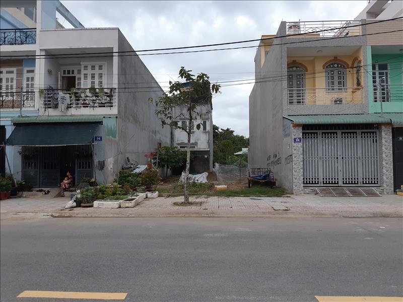 Bán lô góc 100m2, mặt tiền 7m8 tại Hoà Lạc Giá Chỉ Cần 2,7 tỷ