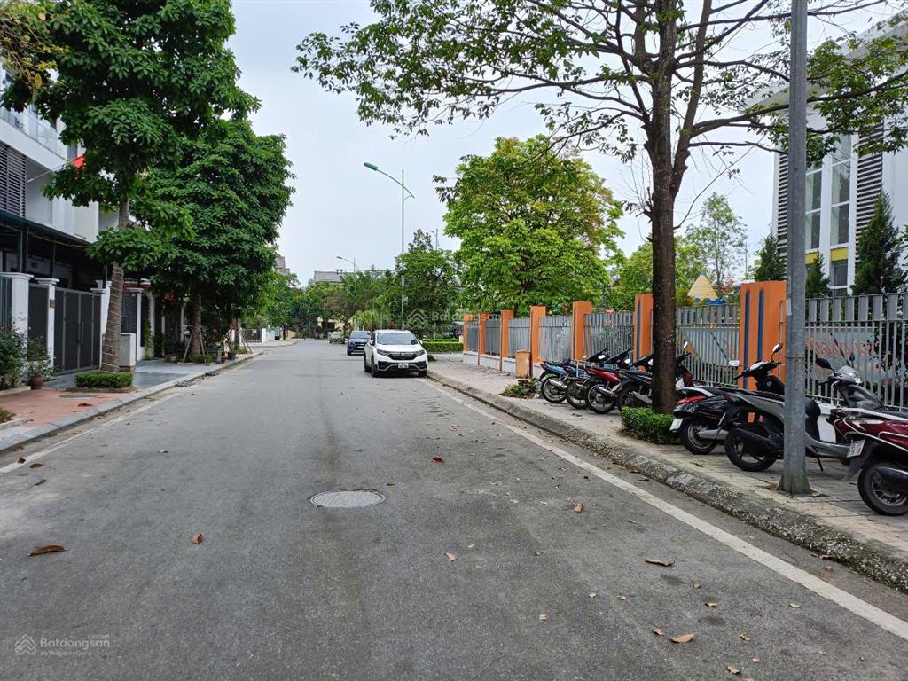 Liền kề lan viên 132m² kđt đặng xá, view trường giá tốt