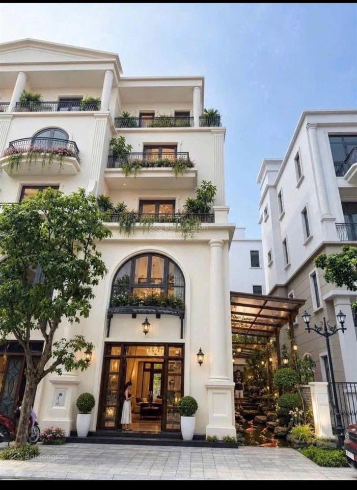 Vinhomes green city nhận nhà ngay chỉ với 759tr lk xẻ khe 90m tiềm năng cực lớn!