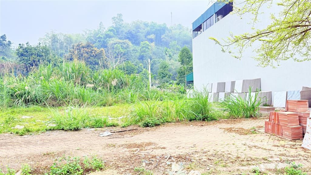 Chính chủ gửi bán lô đất mặt ql6 tại phường kỳ sơn (nay phú thọ)