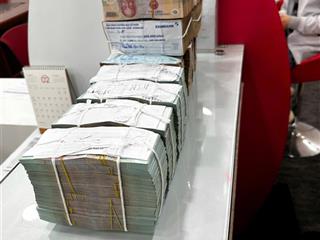 Bán chung cư b11a nam trung yên 62m2 full đồ mới đẹp