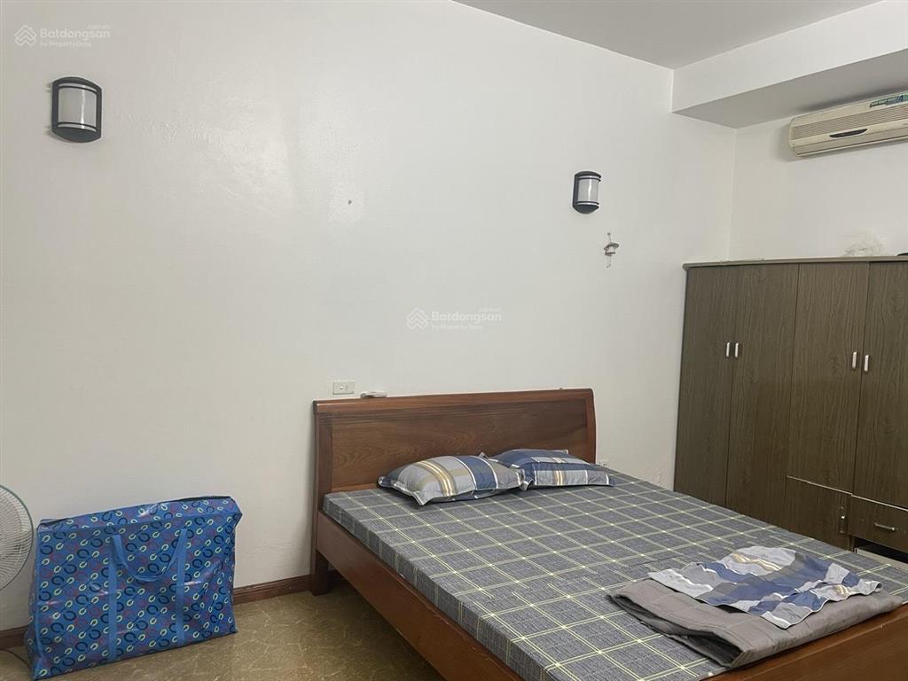 Cho thuê nhà riêng tại số nhà 15, ngọc trì, 16 triệu, 180m2, giá tốt, view đẹp