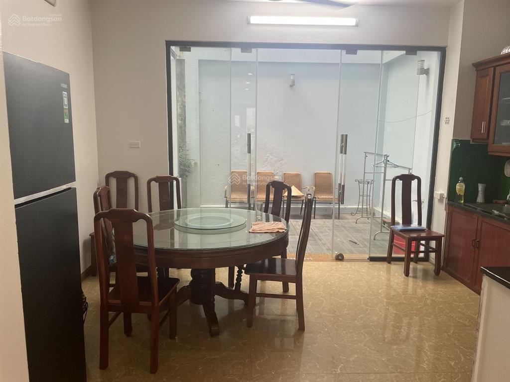 Cho thuê nhà riêng tại số nhà 15, ngọc trì, 16 triệu, 180m2, giá tốt, view đẹp