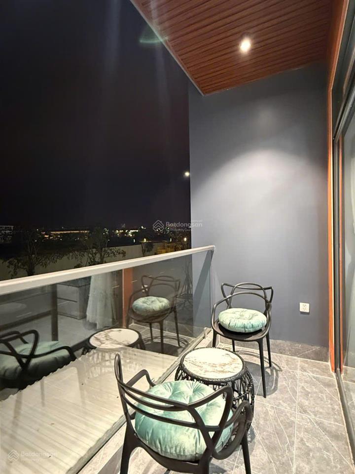 Cho thuê nhà nguyên căn 3 tầng 4pn  4wc  mỹ gia, nha trang