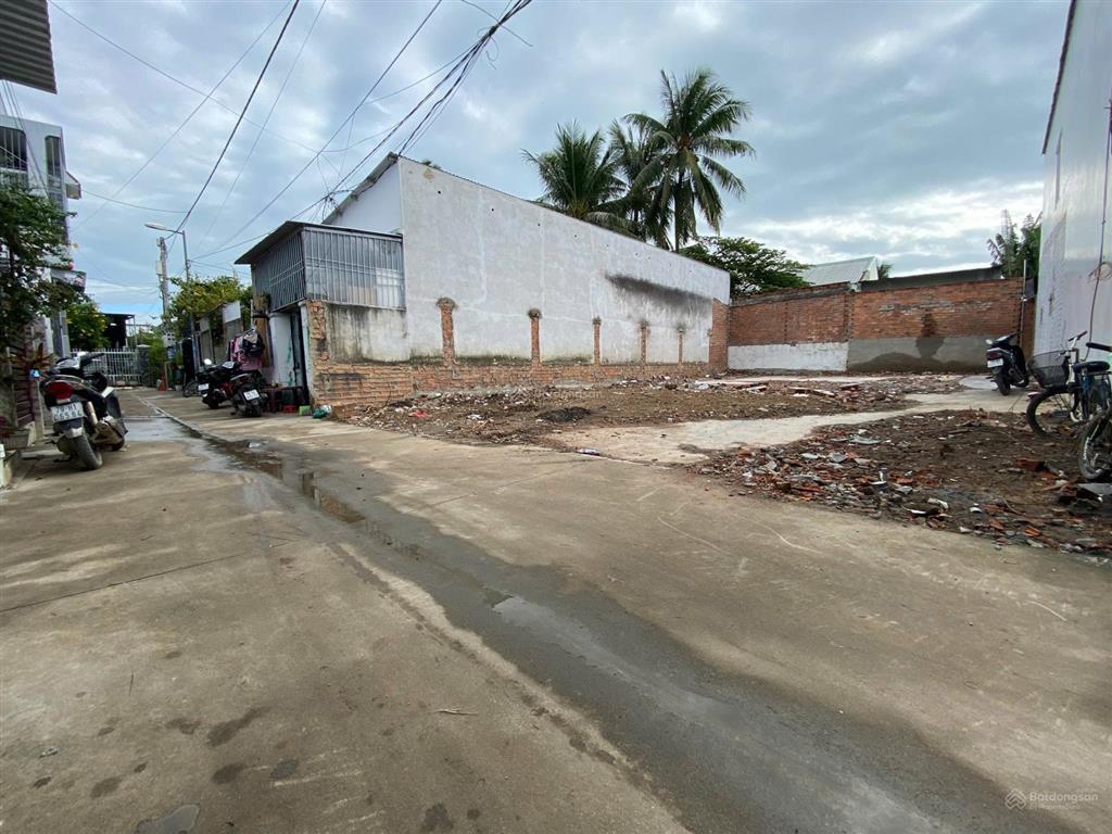 Mở bán lô đất hẻm ô tô đường hương lộ ngọc hiệp giá chỉ 1 tỷ 980 triệu