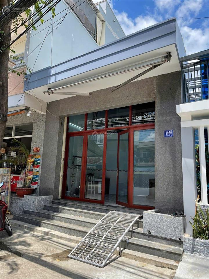 Bán nhà cấp 4 mặt tiền kinh doanh đường 23/10, vĩnh hiệp, tây nha trang