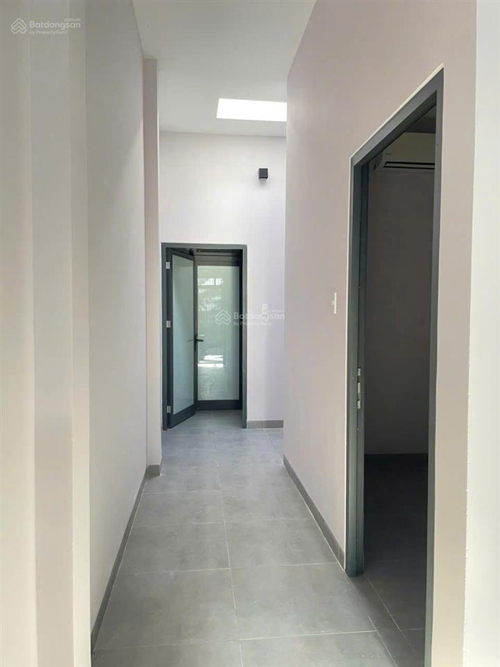 Cần bán căn nhà mới ngay hẻm ô tô xóm chiếu, cách kđt vĩnh điềm trung và siêu thị go chỉ