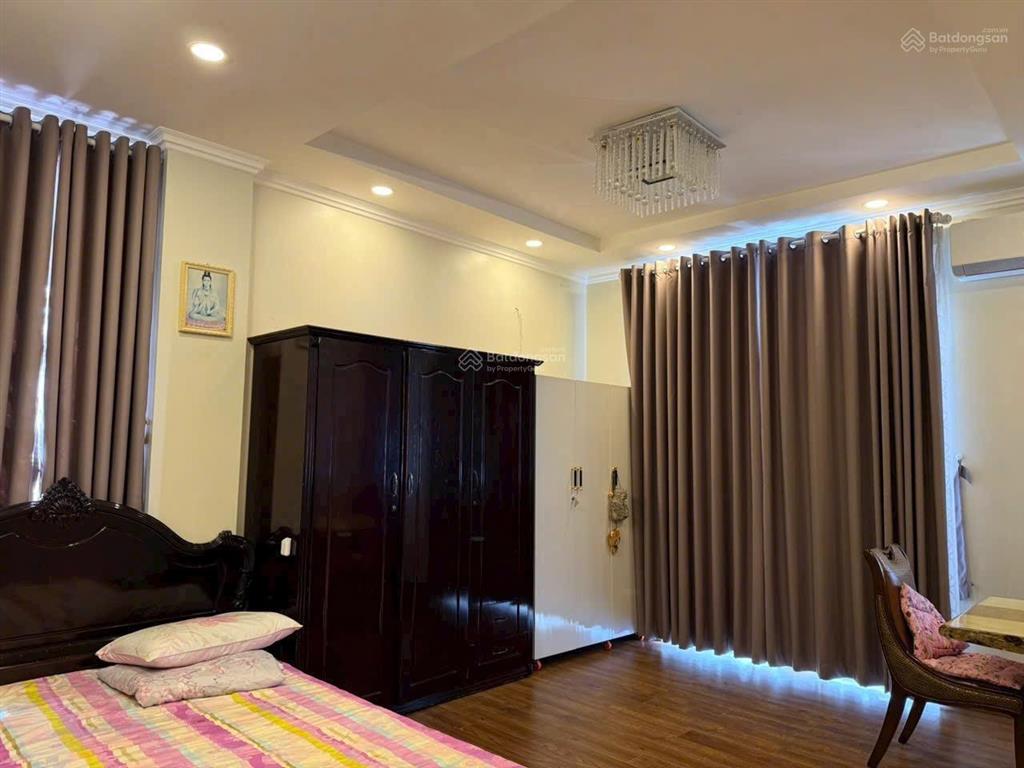 Bán nhanh nhà mặt tiền đường trần bình trọng tttp nha trang  5pn 6wc