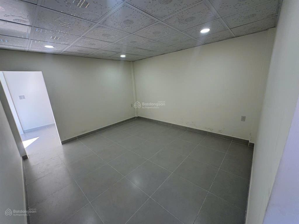 Bán căn góc nhà cấp 4 hẻm cách lê hồng phong chỉ 100m full odt