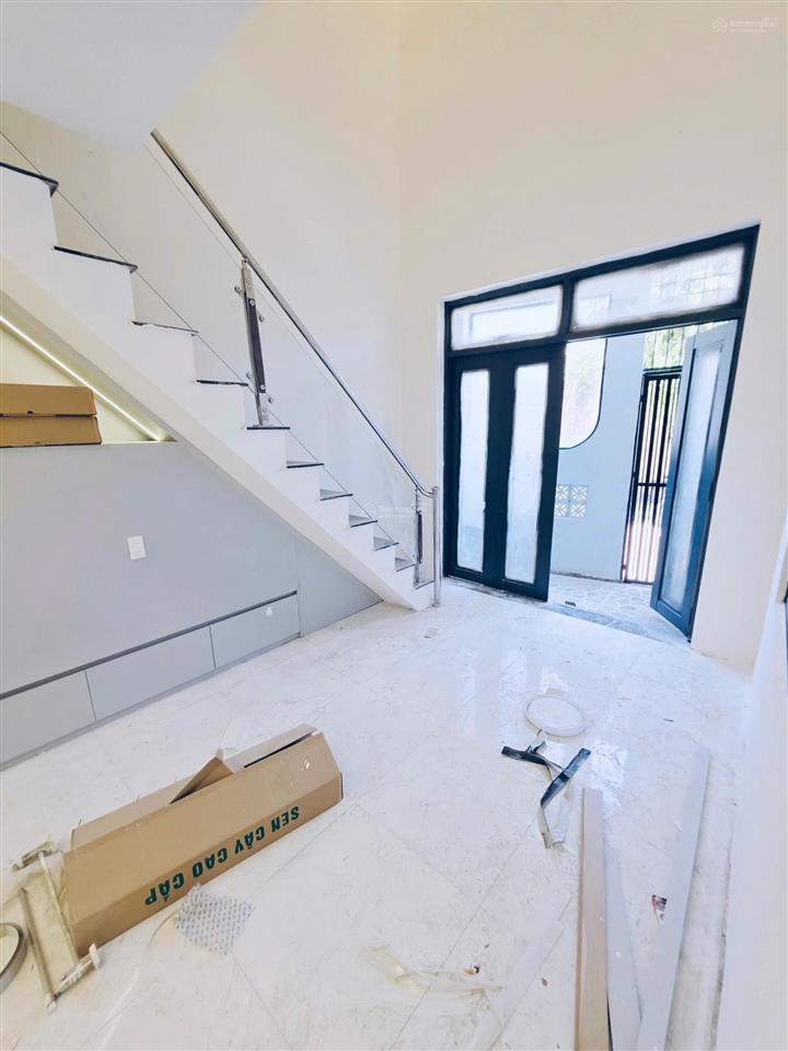 Bạn đang tìm nhà đẹp vào ở ngay giá hợp lý? đừng bỏ qua căn này!