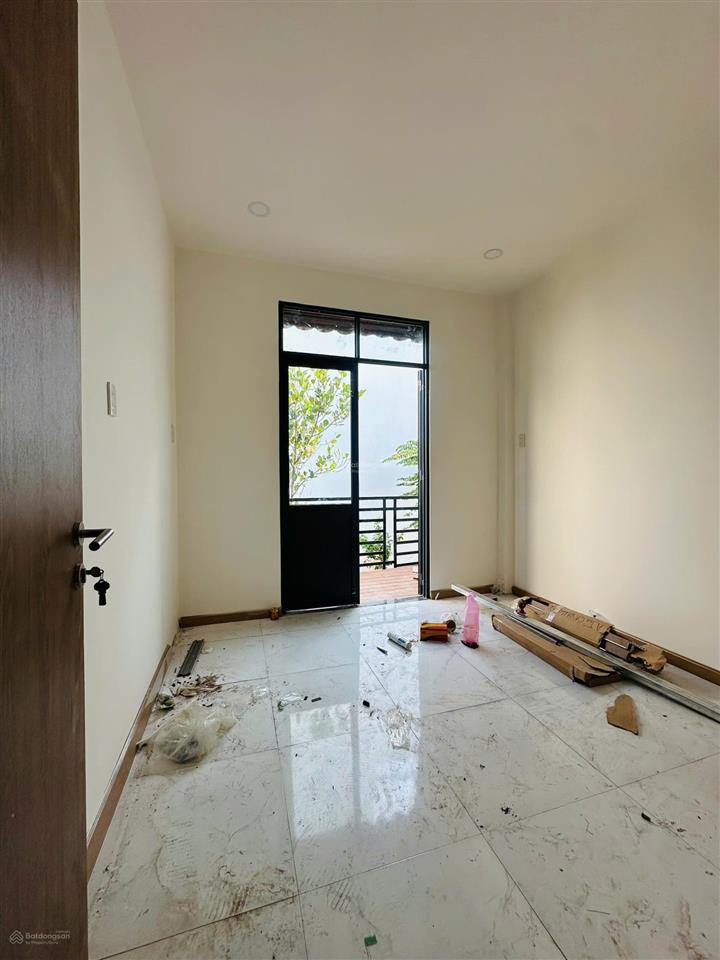 Bạn đang tìm nhà đẹp vào ở ngay giá hợp lý? đừng bỏ qua căn này!