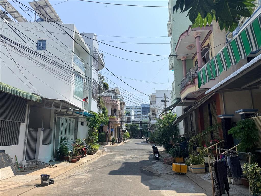 Bán nhà ngang 5,5m thất khê, tô hiệu, nha trang 6ty050