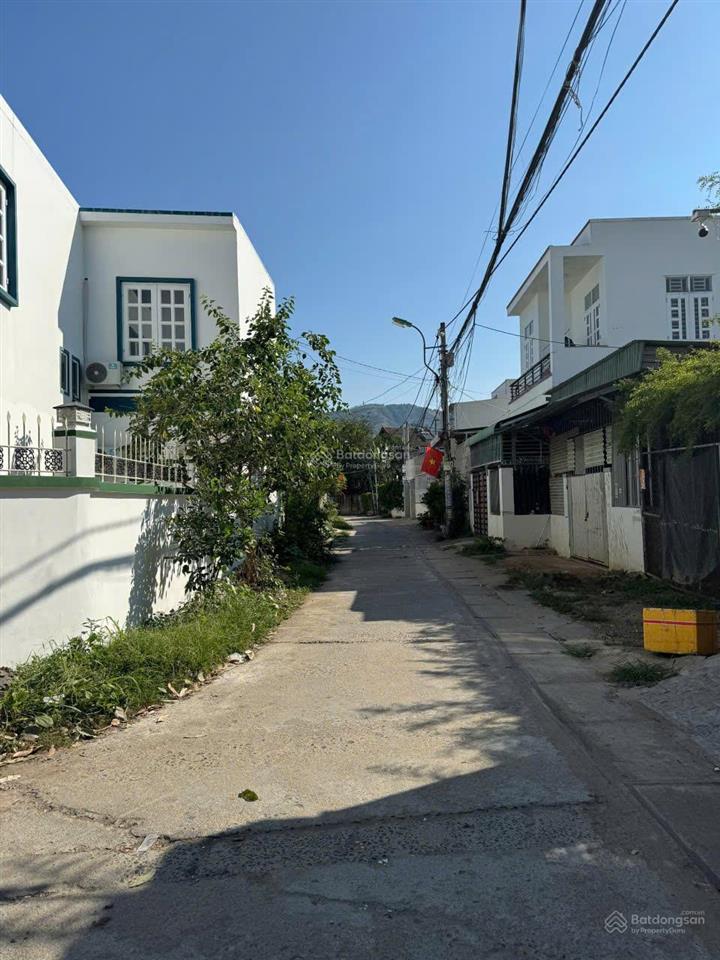 Hạ 100tr bán nhà 2 mặt tiền vĩnh thạnh (nay thuộc phường tây nha trang)