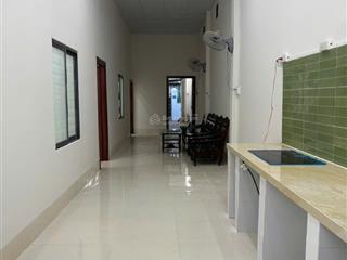 Cho thuê nhà hẻm ô tô thông gần đường 28, phước long, nam nha trang